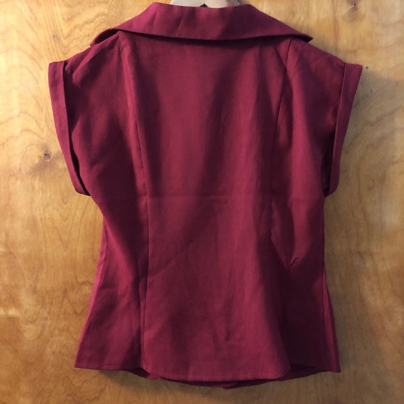 NWT Small Burgundy Retro Rockabilly Dancing Days Vintage Inspired Top Modcloth - Picture 5 of 5